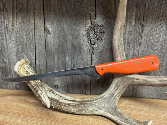 Fillet or boning knife